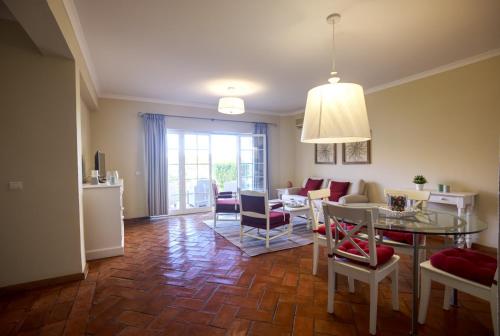 Longevity Cegonha Country Club - main image