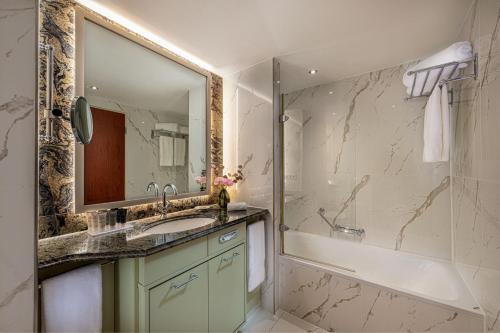 Hotel Berlin Central District - image 3