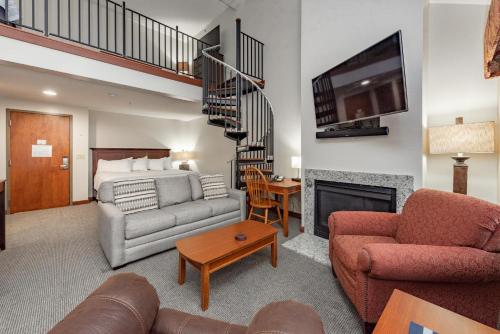 A306 Studio & Loft Standard View detail