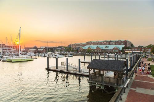 Newport Marriott Hotel & Spa in Newport, USA