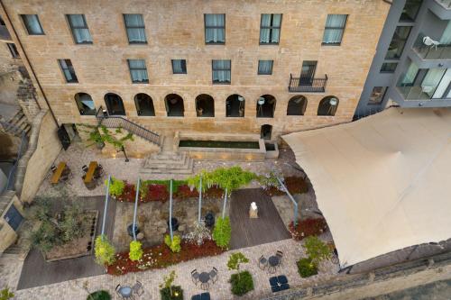 Palacio Tondon, La Rioja Brinas