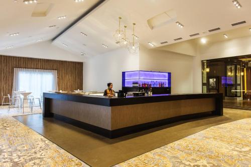 Check-in/out [express]