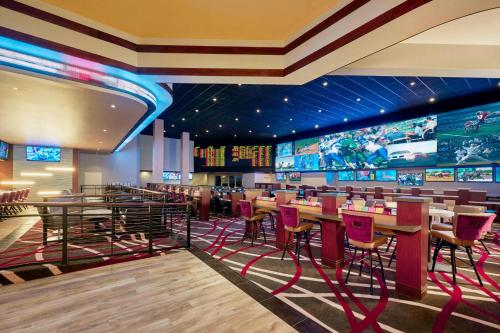 JW Marriott Las Vegas Resort and Spa - image 8
