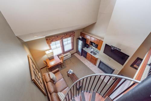 A310 Studio & Loft Standard View in Oakland, USA