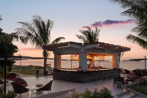 Restaurant, The Ritz-Carlton Turks and Caicos in Leeward