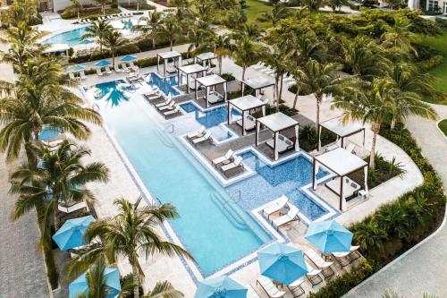 수영장, The Ritz-Carlton, Turks & Caicos in 프로비덴시알스