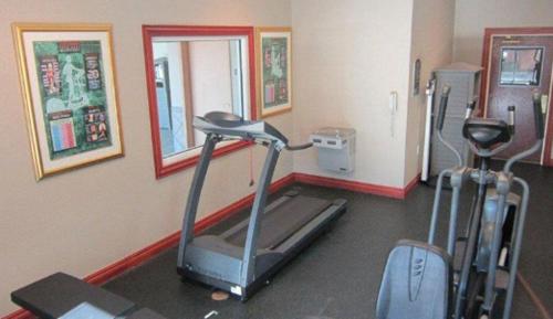 Comfort Inn & Suites detail