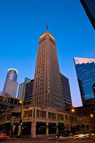 W Minneapolis - The Foshay