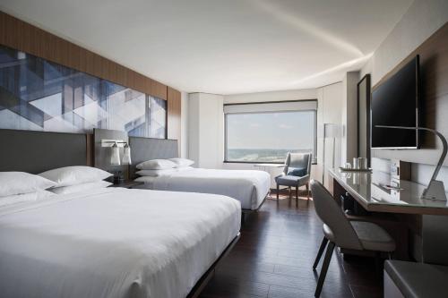 2 double beds