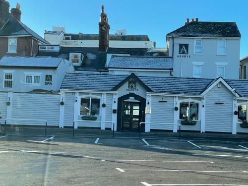 Ashby's Accommodation