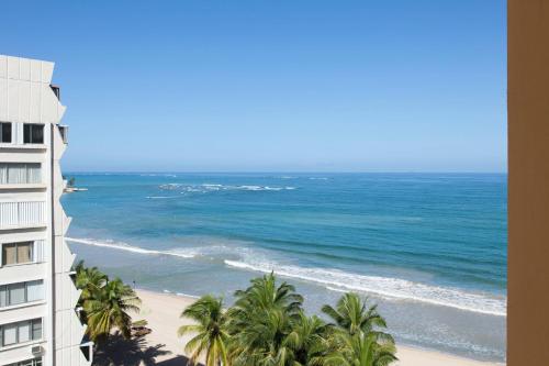 Courtyard by Marriott Isla Verde Beach Resort