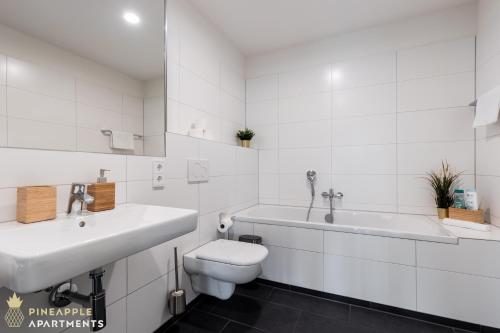 PINEAPPLE APARTMENTS - Altstadt III - 91qm - 1x free parking, Dresden (Foto 8)