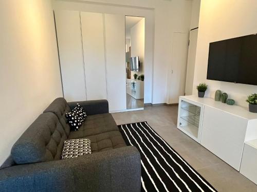 Cozy Apartment San Siro, Милан