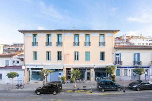 Hotel De Belgique à Menton