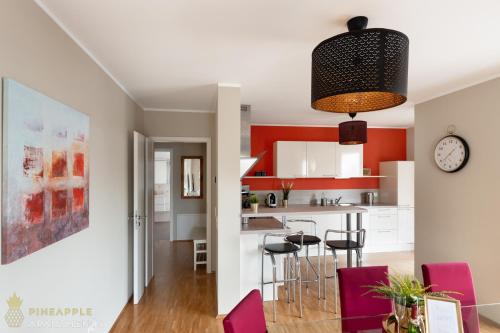 PINEAPPLE APARTMENTS - Zwinger III - 86qm - 1x free parking, Dresda (foto 10)