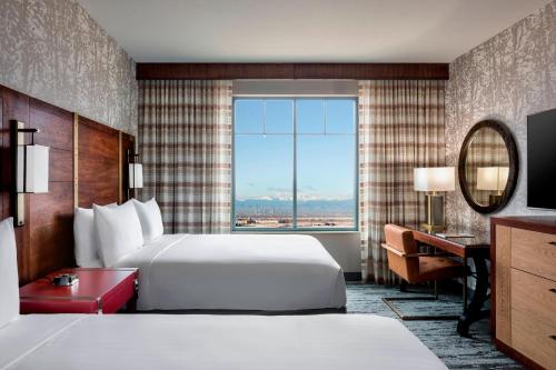 Guest Room with Two Queen Beds and Mountain View