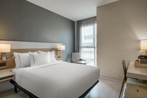 AC Hotel by Marriott Colon Valencia (AC Hotel Colon Valencia)