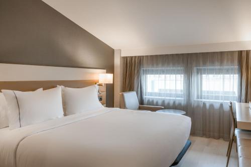 AC Hotel by Marriott Colon Valencia