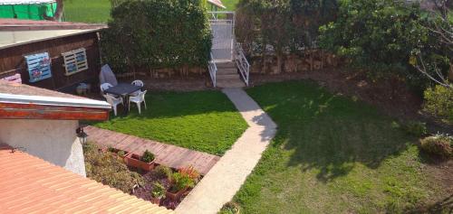 ทัศนียภาพภายนอกโรงแรม, จอร์แดน แวลเลย์ วันรูม อพาร์ตเมนต์ (Jordan Valley one room apartment) in เมนาฮามิยา