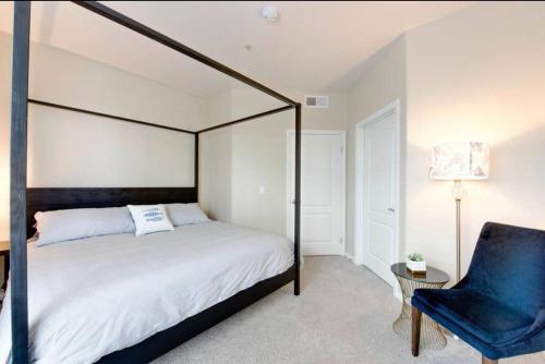 The Nest a Spacious 1 Bedroom Apartment with a Pool View