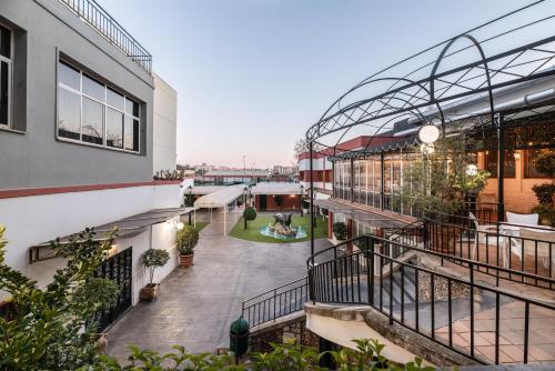 ทัศนียภาพภายนอกโรงแรม, HOTEL RIO BADAJOZ in บาดาโฮซ