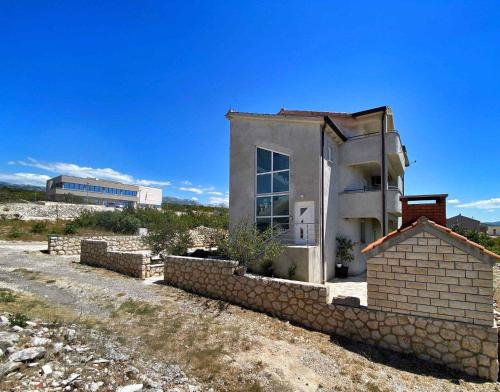 Two-Bedroom Apartment in Maslenica I