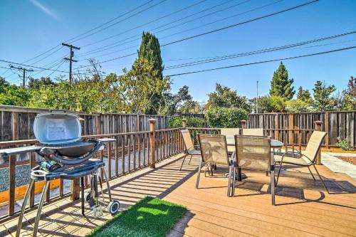 Central Santa Clara Home with Beautiful Outdoor Areas - image 2