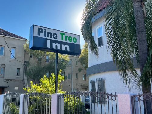 Pine tree inn – Los Angeles, CA