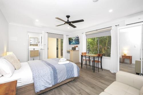 1 queen bed