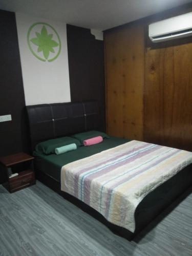. CEMPAKA CHALETS TIOMAN