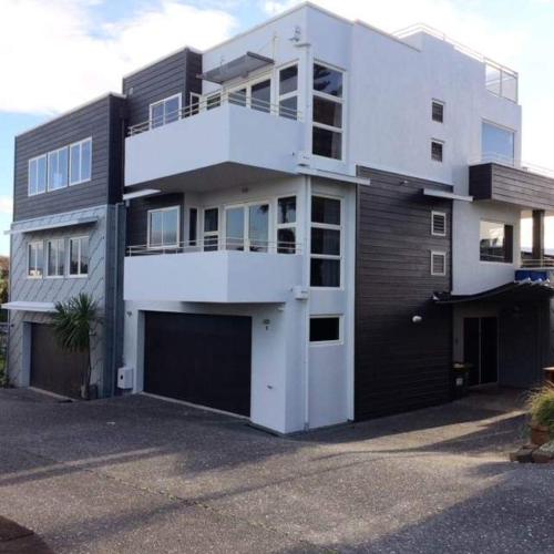 Luxury Beach Guest House - Apartment - Papamoa