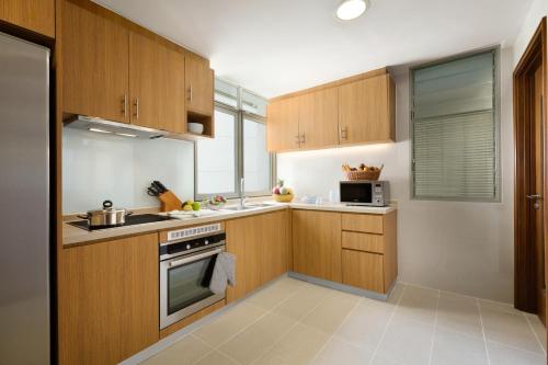 Kitchen, Shangri-La Serviced Apartments Yangon in Kandawgyi