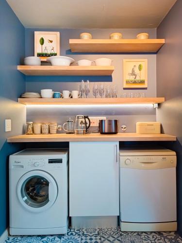 Apartment image 10