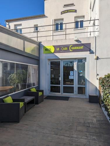 Hôtel Restaurant Le Clos Charmant 5