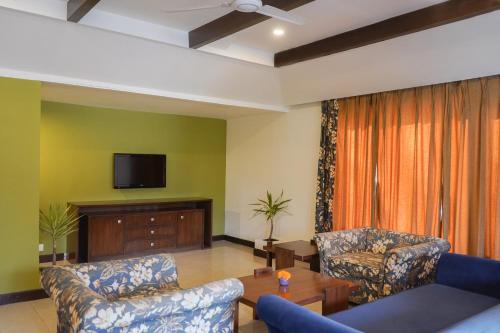 Country Inn Nature Resort Bhimtal