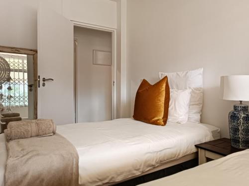 Apartment image 9