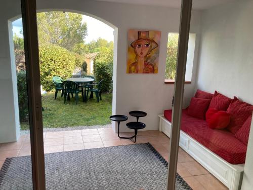 LOCATION 4 personnes GOLF DE PONT ROYAL EN PROVENCE