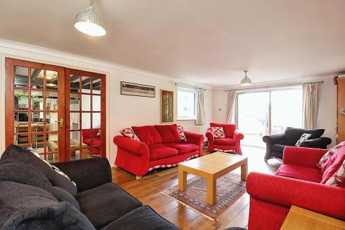 Binfield House - image 7