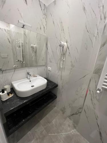 Hotel Porto Di Roma - main image