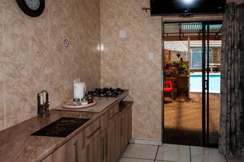 Invite Guest House - Self Catering Accommodation in Vanderbijlpark Invite Guest House - Self Catering Accommodation in Vanderbijlpark