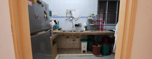 Kitchen, DSAF Family Homestay Pandan Indah near Hospital Ampang