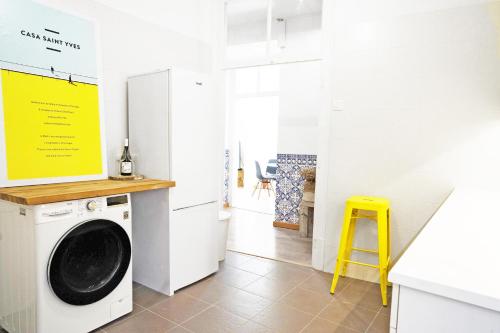 Casa St Yves - Sunny flat in Setúbal on Av Luisa Todi