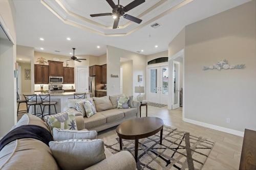 1550 Galleon Avenue - image 2