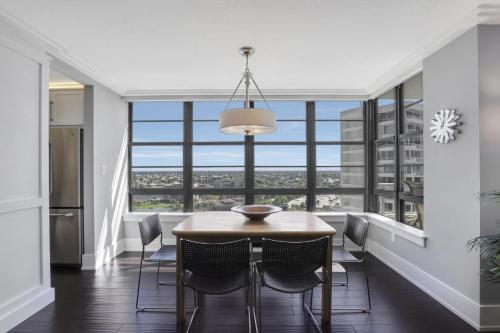 South Seas Tower 4-1506 - image 10