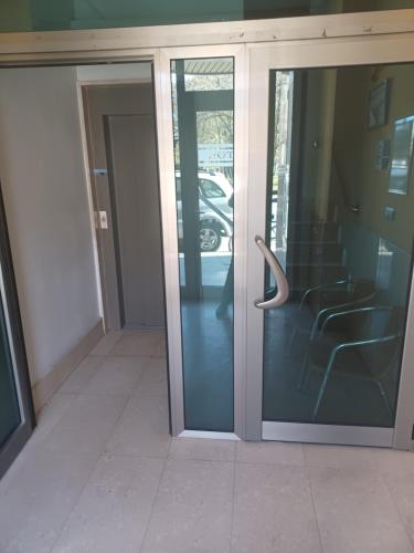 大堂, Hotel 2 de mayo 2 in 利米亞克辛索