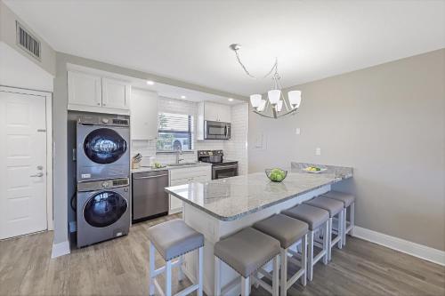 Anglers Cove D-508 - image 2