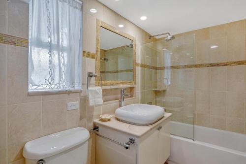 524 North Barfield Drive - image 14