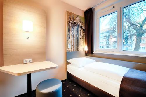 B&B Hotel Aachen-City