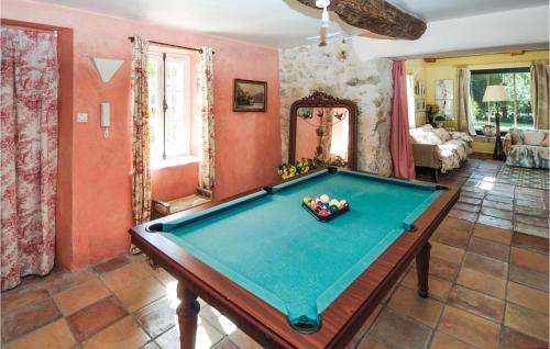 Eight-Bedroom Holiday Home in Plascassier - image 13