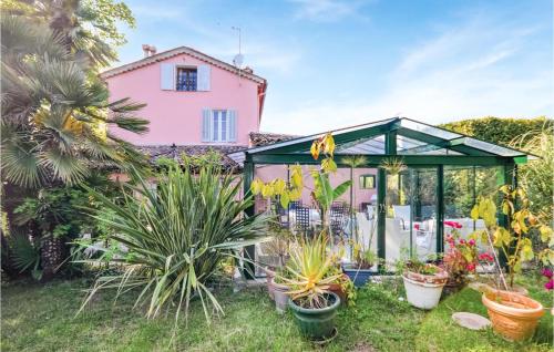 Eight-Bedroom Holiday Home in Plascassier - image 5